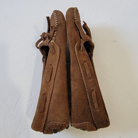 MINNETONKA Kilty Suede Mocassin Sz 7.5 Cognac Casual Comfy Everyday - Picture 7 of 10